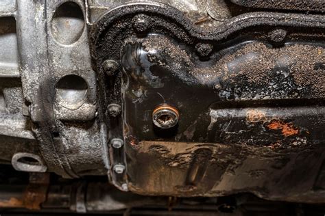 5 Signs Of A Leaking Oil Pan Gasket